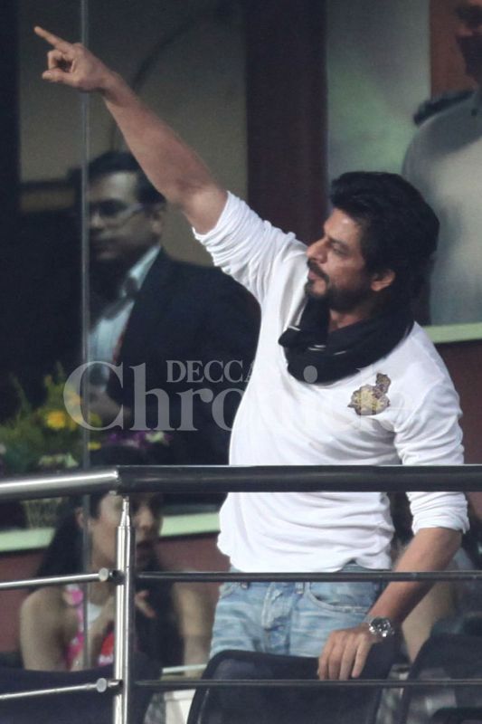 Shah Rukh Khan left dejected after his Knights lose to Gujarat Lions