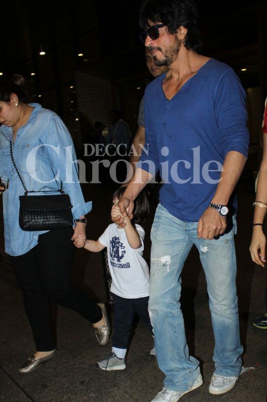 AbRam steals the spotlight from daddy Shah Rukh Khan at the airport