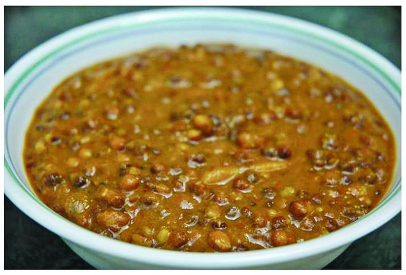 Kali dal (black lentils) Kali dal (black lentils)