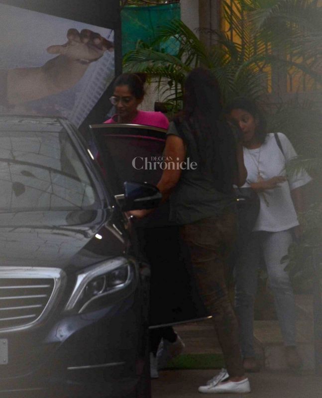 All work and no play for actress Sonam Kapoor All work and no play for actress Sonam Kapoor