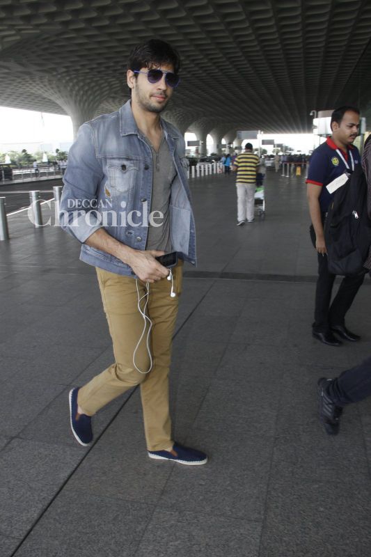 Katrina looks stunningly debonair, Sidharth and Aayushmann keep things casual Katrina looks stunningly debonair, Sidharth and Aayushmann keep things casual