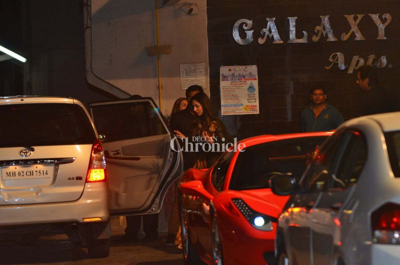 Celebs pay Salman Khans Ganpati a visit to seek blessings Celebs pay Salman Khans Ganpati a visit to seek blessings