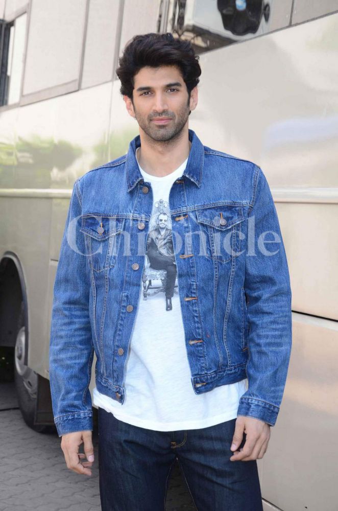 Aditya and Katrina promote new Fitoor songs at radio show