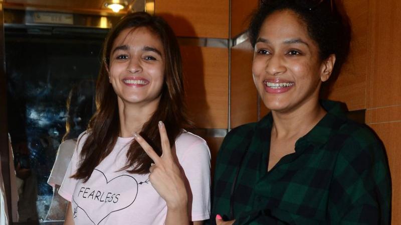 Fearless Alia Bhatt smiles through Udta Punjab fiasco