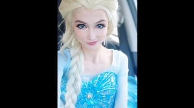 Sarah Ingle has splurged around £10,000 on the 17 gorgeous custom-made outfits of popular Disney princesses. (Picture Courtesy: YouTube)