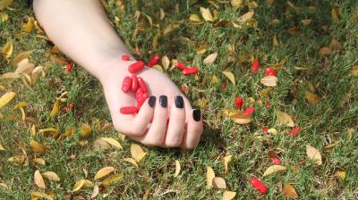 People with a history of drug or alcohol abuse and/or major depressive disorder were much more likely to have attempted suicide. (Photo: Pixabay)