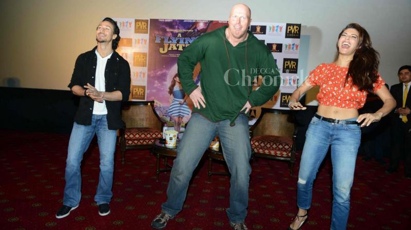 Nathan shakes a leg with Tiger and Jacqueline while promoting A Flying Jatt