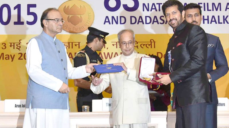 Kangana, Amitabh, SS Rajamouli and others receive National Awards