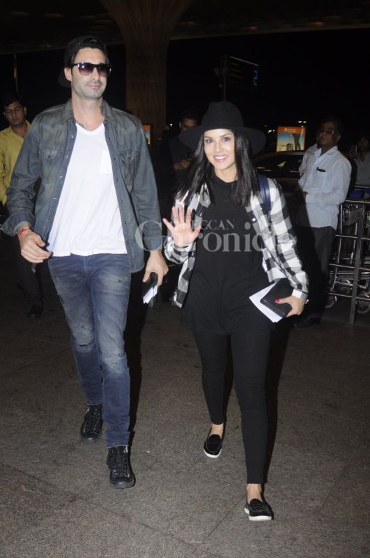 Katrina Kaif, Sidharth Malhotra and Sunny Leone snapped at the airport Katrina Kaif, Sidharth Malhotra and Sunny Leone snapped at the airport