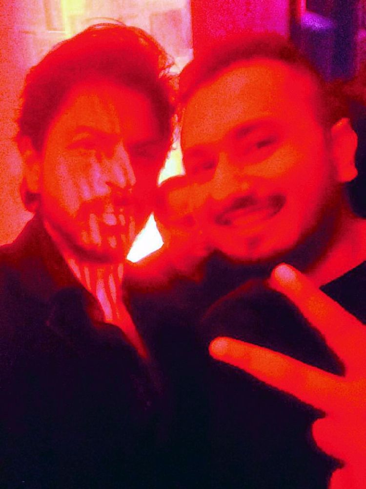 After a much talked-about fall-out at the SLAM tour last year, it was the rap sensation Honey Singh who became the first to offer his apologies to King Khan.