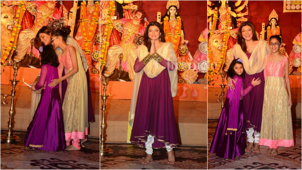 sushmita sen with family sushmita sen and her daughters seek blessings from maa durga sushmita sen with family sushmita sen and her daughters seek blessings from maa durga