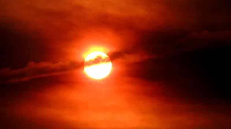 In a breakthrough, a ‘man-made’ sun experiment in China has successfully produced long pulse plasma discharge at a temperature of more than 50 million degrees — the longest discharge at such a high temperature. (Representational image) In a breakthrough, a ‘man-made’ sun experiment in China has successfully produced long pulse plasma discharge at a temperature of more than 50 million degrees — the longest discharge at such a high temperature. (Representational image)